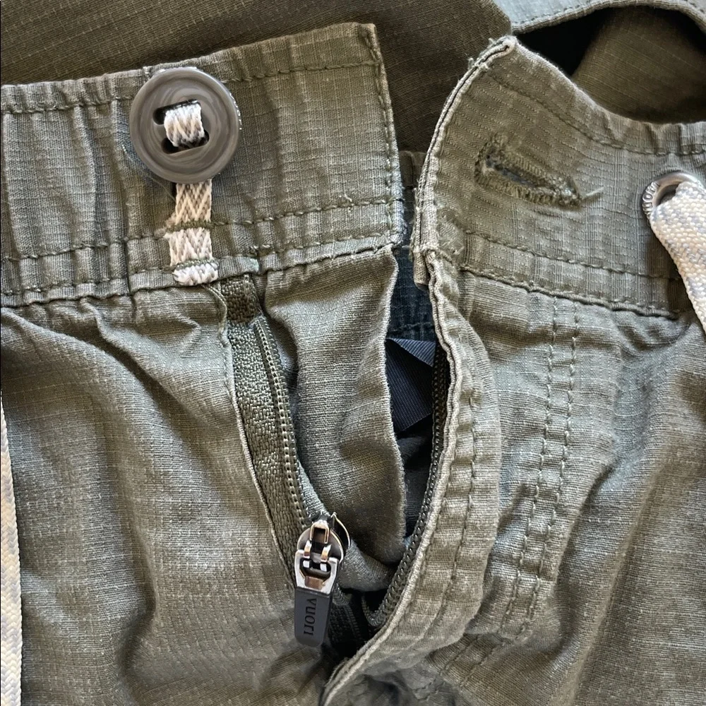 Vuori Women’s Ripstop Olive Army Green Shorts DAMAGED ZIPPER size S - Picture 5 of 5